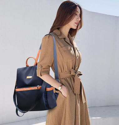 Un sac à dos en papier kraft léger sur mesure Le mélange parfait de mode et de livraison