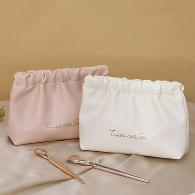 Logo personnalisé Sac de maquillage Sacs de voyage fournitures de toilette sac de rouge à lèvres Sac de rangement écouteurs bijoux sac de printemps mini sac cosmétique sac de poche pour femmes